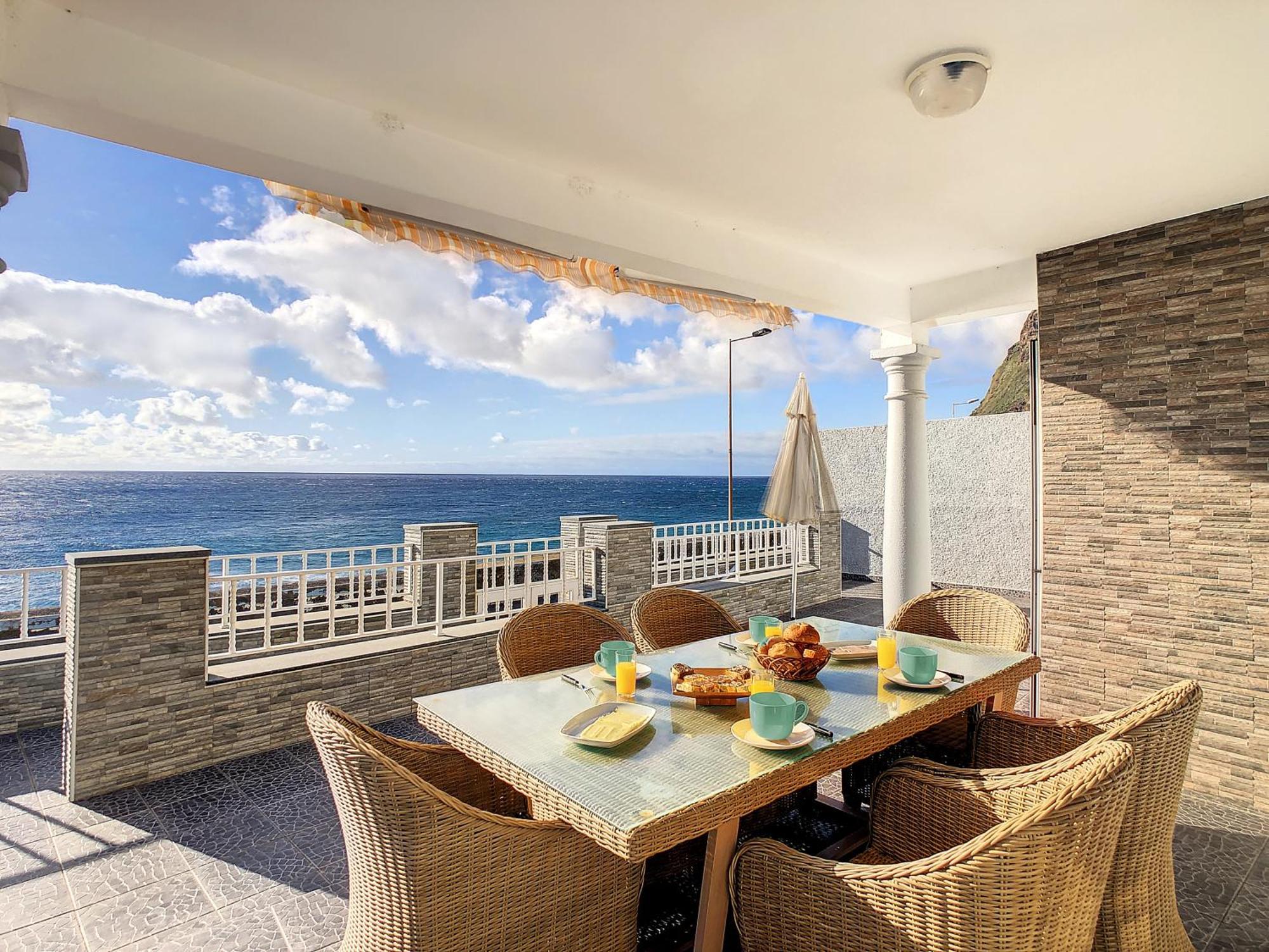 Naya Beach House By Lovelystay Malseira Ngoại thất bức ảnh